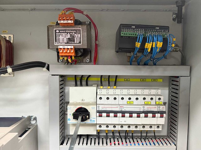 Mexpol - tub 830b - centre lathe - 2008 - afbeelding 10 van  13