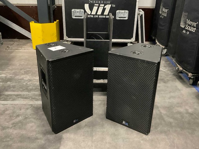 Meyer sound upa-2p luidspreker set - afbeelding 1 van  8