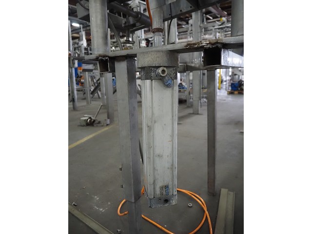 Meyn - afbeelding 2 van  10