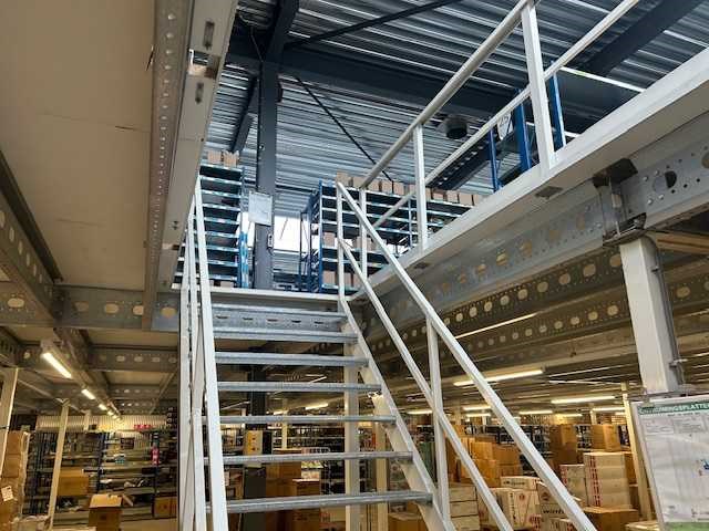 Mezzanineverdiepingen, circa 1200 m² - afbeelding 3 van  7