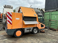 Mf mfh2500 veegwagen - afbeelding 12 van  26