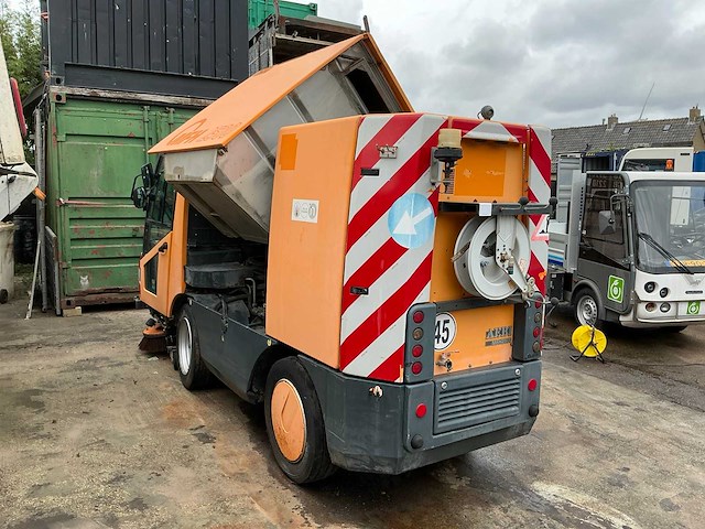 Mf mfh2500 veegwagen - afbeelding 22 van  26
