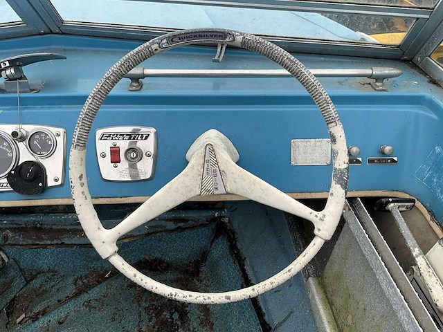 Mfg - motorboot met trailer - afbeelding 6 van  17