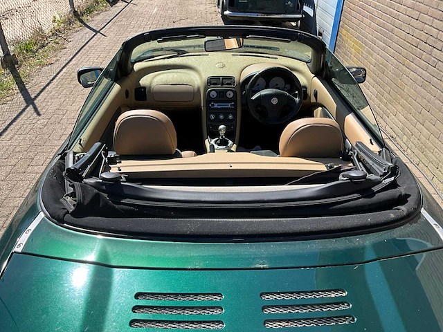 Mg - 2004 - tf 1.8 tf 135 personenauto v.v. hard- en softtop - afbeelding 16 van  18
