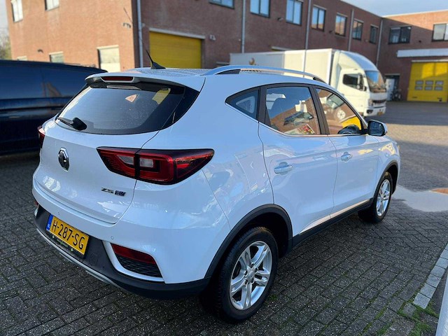 Mg - 2020 - mg zs - automaat - ev comfort 45 kwh - personenauto - afbeelding 21 van  25
