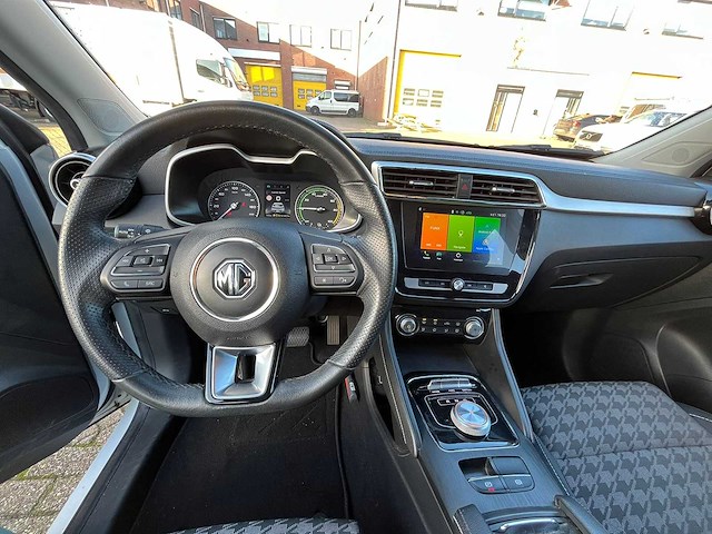 Mg - 2020 - mg zs - automaat - ev comfort 45 kwh - personenauto - afbeelding 3 van  25