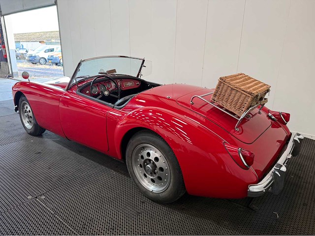 Mg - a - oldtimer - 1959 - afbeelding 2 van  33