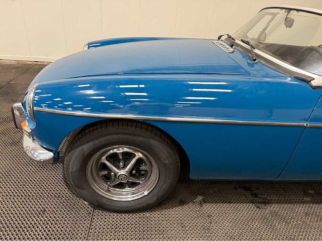 Mg - b - cabrio - oldtimer - 1974 - afbeelding 11 van  21