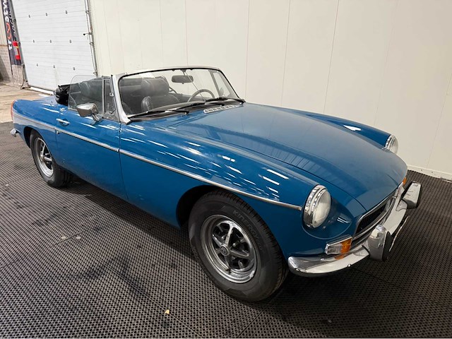 Mg - b - cabrio - oldtimer - 1974 - afbeelding 15 van  21
