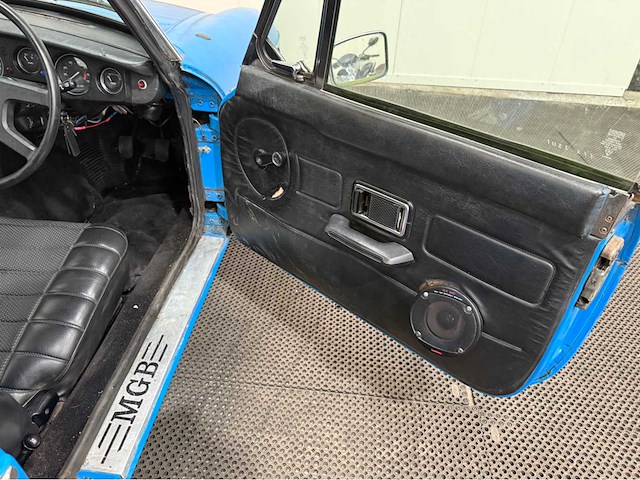 Mg - b - mgb - gt - rhd - oldtimer - 1978 - afbeelding 18 van  26