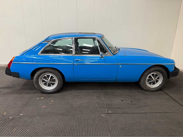 Mg - b - mgb - gt - rhd - oldtimer - 1978 - afbeelding 10 van  11