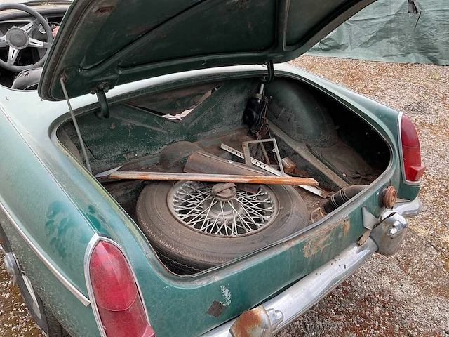 Mg - b - oldtimer - afbeelding 8 van  8
