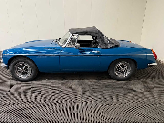 Mg - b - type - oldtimer - 1974 - afbeelding 15 van  18