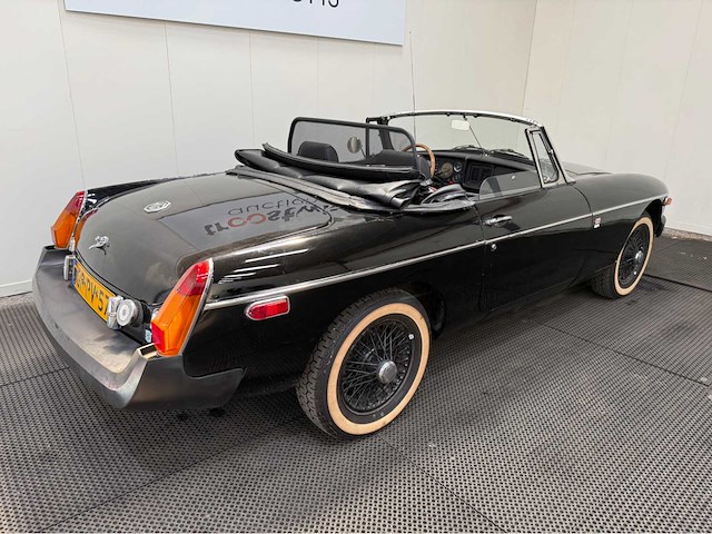 Mg - b type - 1.8 roadster - oldtimer - 1979 - afbeelding 2 van  32