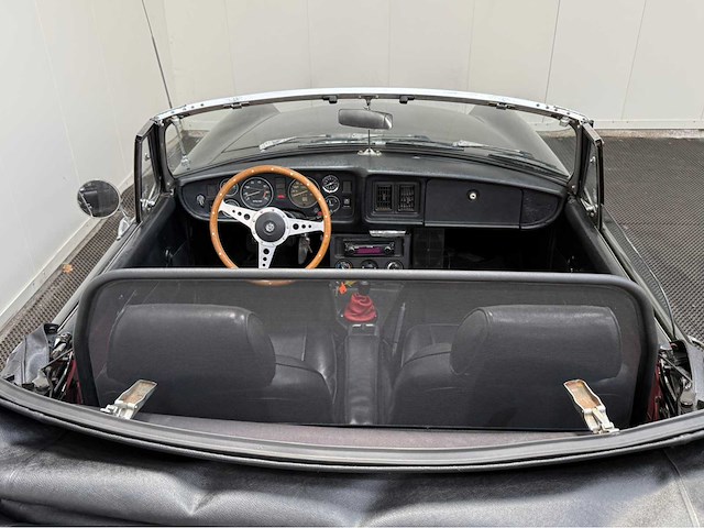 Mg - b type - 1.8 roadster - oldtimer - 1979 - afbeelding 7 van  32
