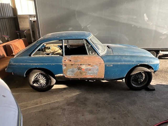 Mg - mgb - oldtimer - afbeelding 9 van  13