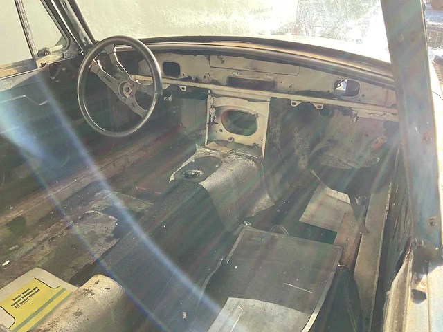 Mg - mgb - oldtimer - afbeelding 10 van  13