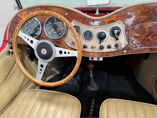 Mg - td - oldtimer - 1951 - afbeelding 10 van  32