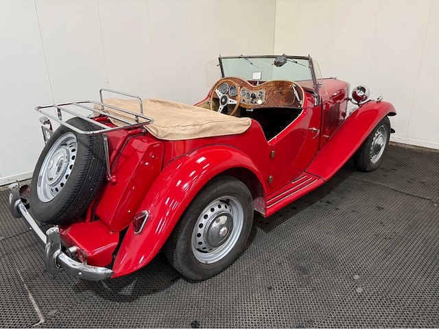 Mg - td - oldtimer - 1951 - afbeelding 1 van  21