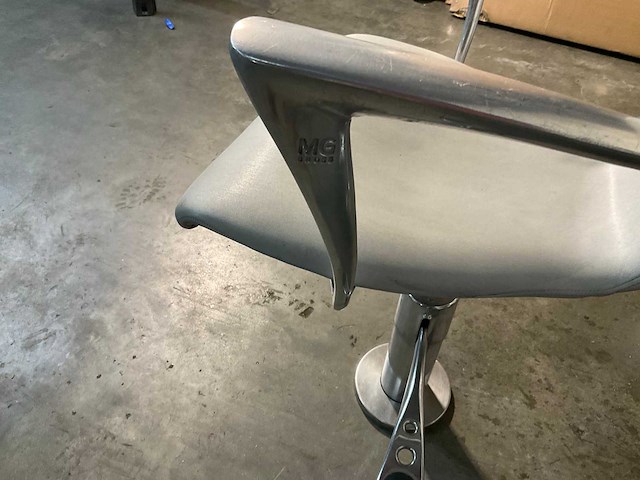 Mg bross kappersstoel (6x) - afbeelding 2 van  4