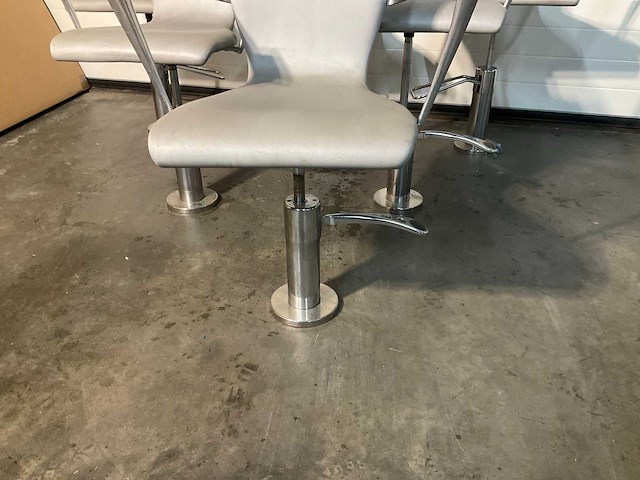 Mg bross kappersstoel (6x) - afbeelding 3 van  4
