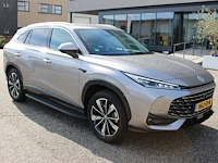 Mg e hs plug-in hybride met kenteken hgj-13-b. datum eerste toelating 21 maart 2025. apk vervaldatum 21 maa... - afbeelding 9 van  16
