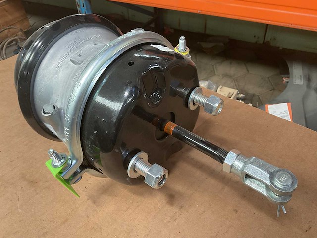 Mgm pneumatic brake valve - afbeelding 1 van  5