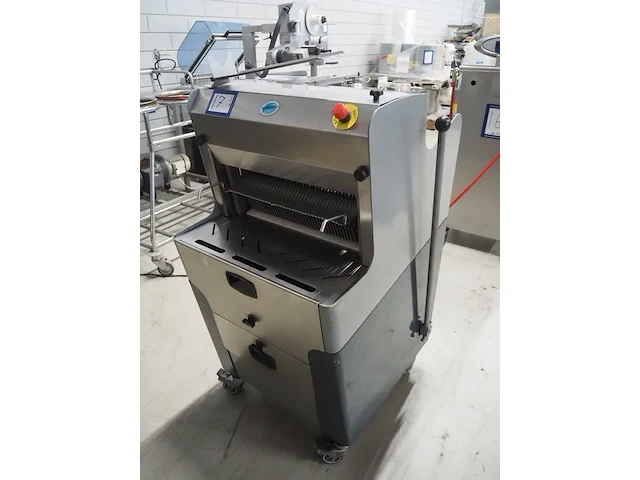 Mhs schneidetechnik gmbh - afbeelding 5 van  12