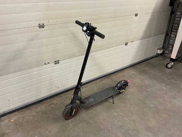 Mi elektrische step - afbeelding 1 van  5