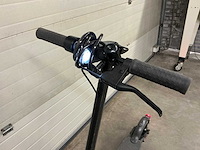 Mi elektrische step - afbeelding 3 van  5