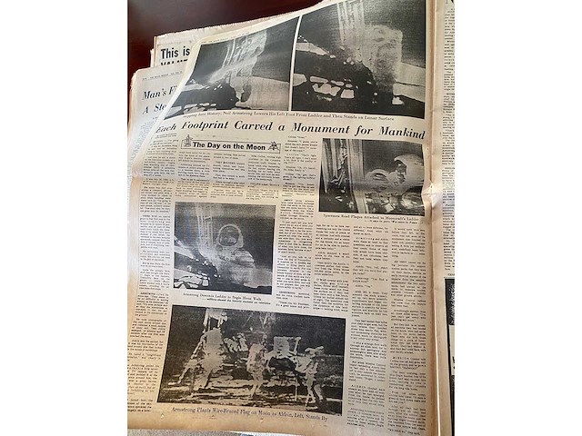 Miami herald krant - 1969 apollo 11 maanlanding - afbeelding 1 van  10