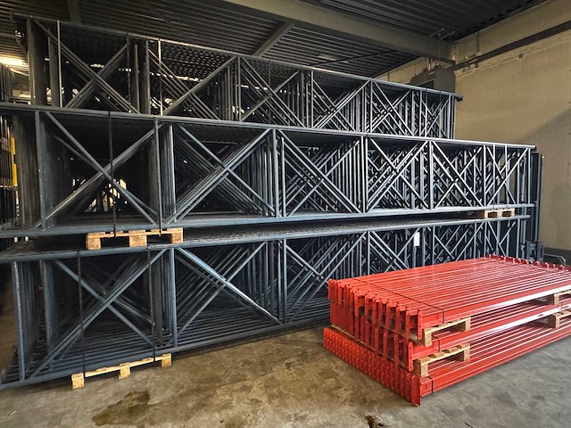 Mic - palletstelling 36 meter (735cm hoog) - afbeelding 1 van  7