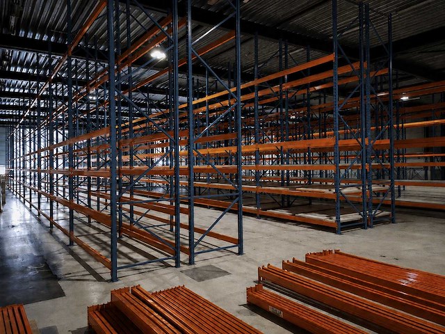 Mic- palletstelling 19,5 meter (735cm hoog) - afbeelding 1 van  10