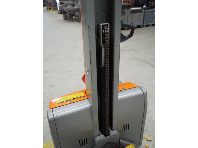 Mic s.a. - afbeelding 9 van  12