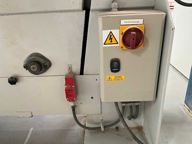 Mica vcm 1048 foam lintzaagmachine - afbeelding 11 van  13
