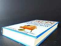 Michael palin. de stoel van hemmingway - afbeelding 5 van  5