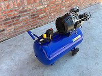 Michelin - 2021 - luchtcompressor - afbeelding 3 van  5