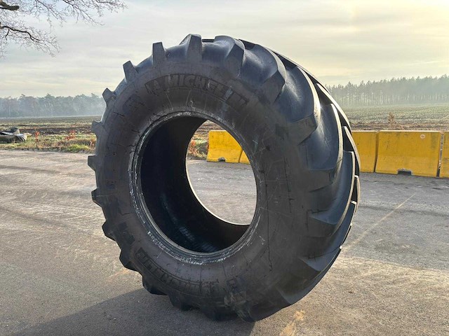 Michelin - 800/70r38 band (2x) - afbeelding 7 van  11