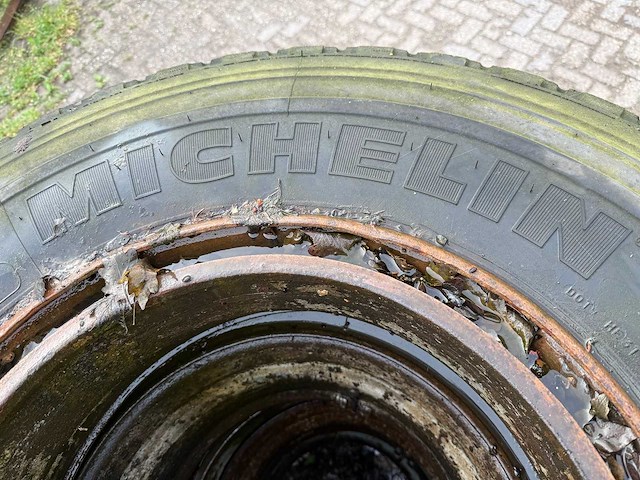 Michelin - band 11r22.5 xzy-2 (5x) - afbeelding 9 van  15