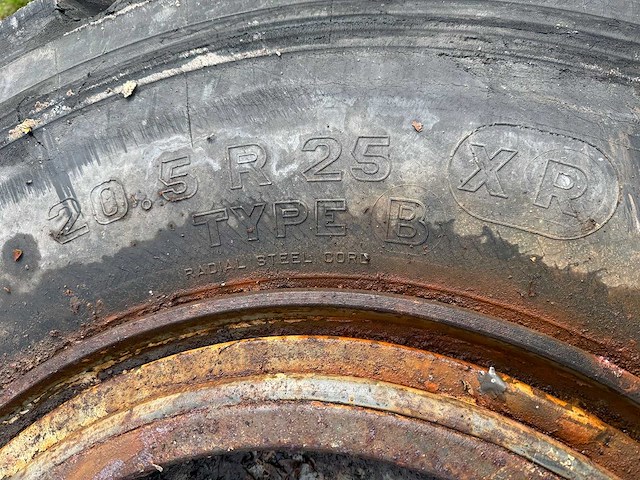 Michelin - band 20.5r25 (2x) - afbeelding 6 van  11