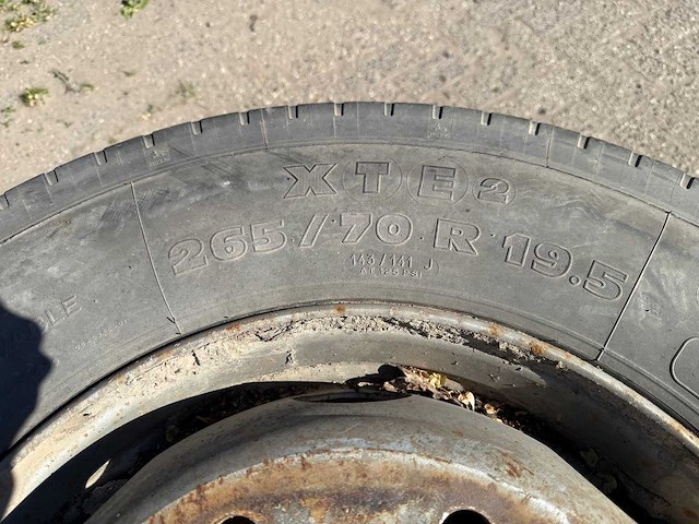 Michelin - band 265/70 r19.5 (2x) - afbeelding 4 van  10