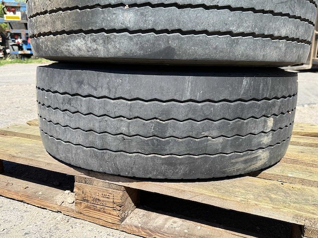 Michelin - band 265/70 r19.5 (5x) - afbeelding 7 van  16
