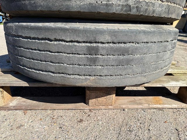 Michelin - band 275/80r22.5 (2x) - afbeelding 9 van  10