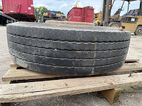 Michelin - band 275/80r22.5 - afbeelding 8 van  9