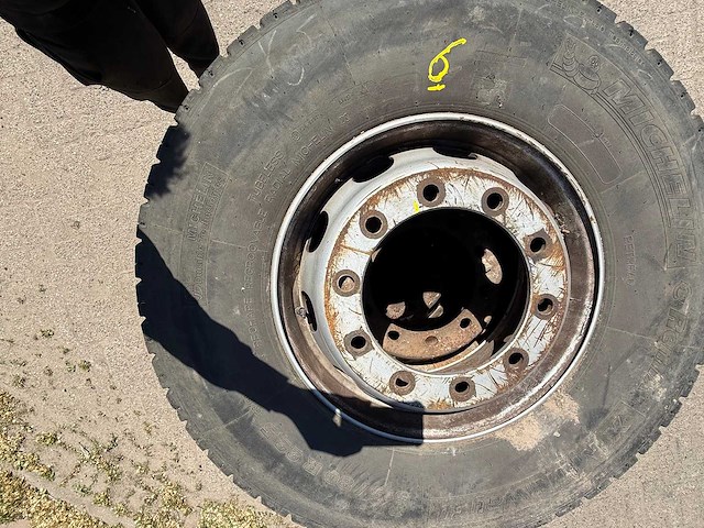 Michelin - band 315/80 r22.5 (3x) - afbeelding 1 van  12