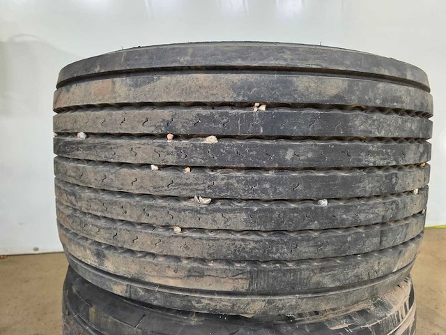 Michelin - banden 445/45 r19.5 - afbeelding 4 van  9