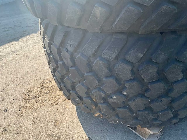 Michelin - cargo x bib 600/60r30.5 - band, wiel en velg - afbeelding 7 van  11