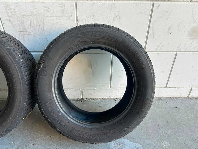 Michelin - crossclimate - car tyre - afbeelding 5 van  6