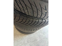 Michelin - pilot alpen 5 - winterbanden - car tyre - afbeelding 7 van  7