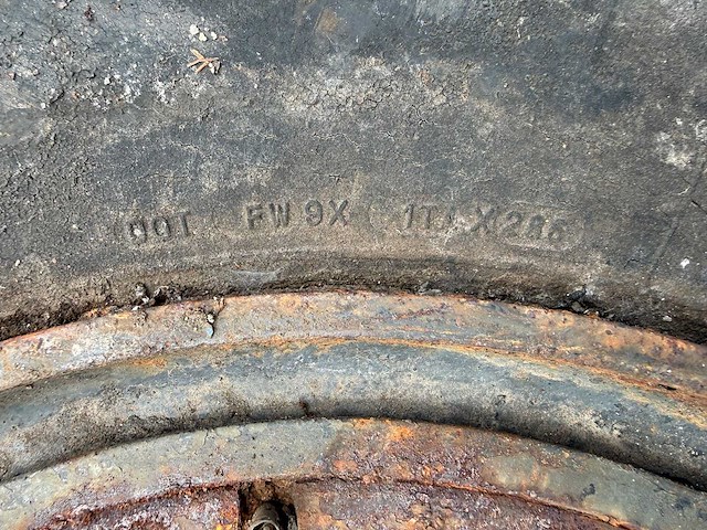 Michelin - pilote xl - band 13.00-20 - afbeelding 6 van  9